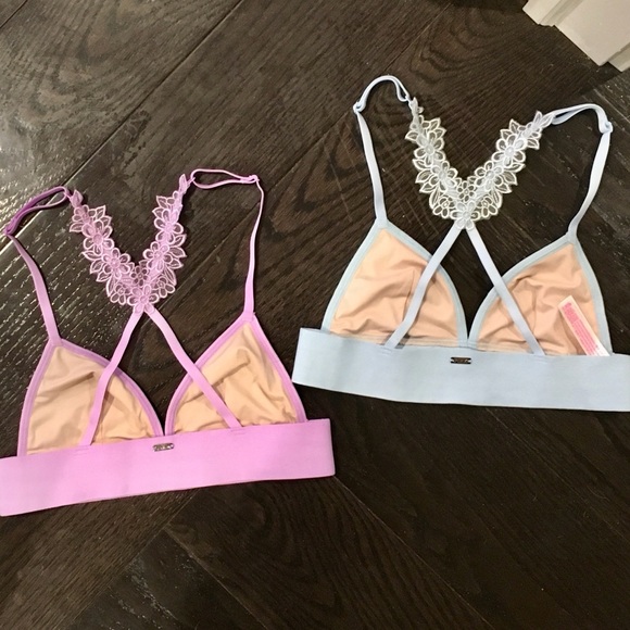 2 Rare VS PINK Lacey Bras - Picture 4 of 16